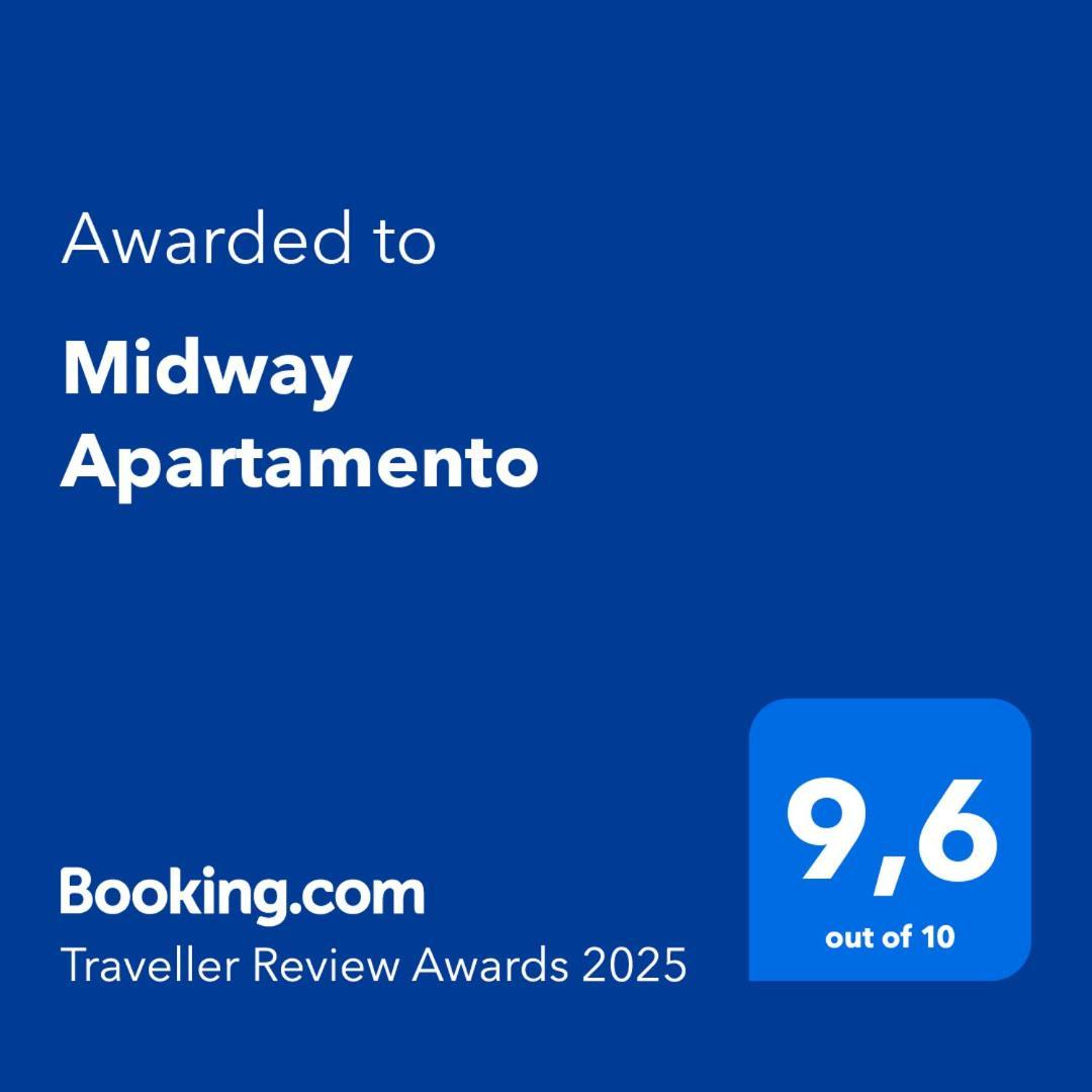 Midway Apartamento توريمولينوس المظهر الخارجي الصورة